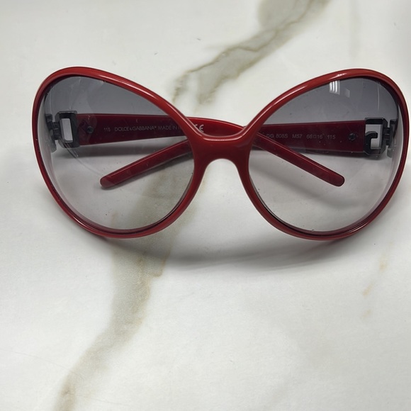 Dolce & Gabbana oversized red sunglasses with crystal DG sides in case - Picture 2 of 11